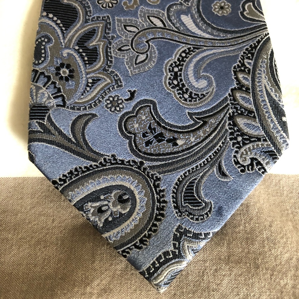 Merona Paisley Tie